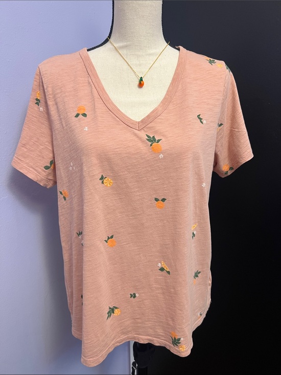 Tops - 100% Cotton Persimmons Print V-Neck Top in Dusty Pink w/free mug